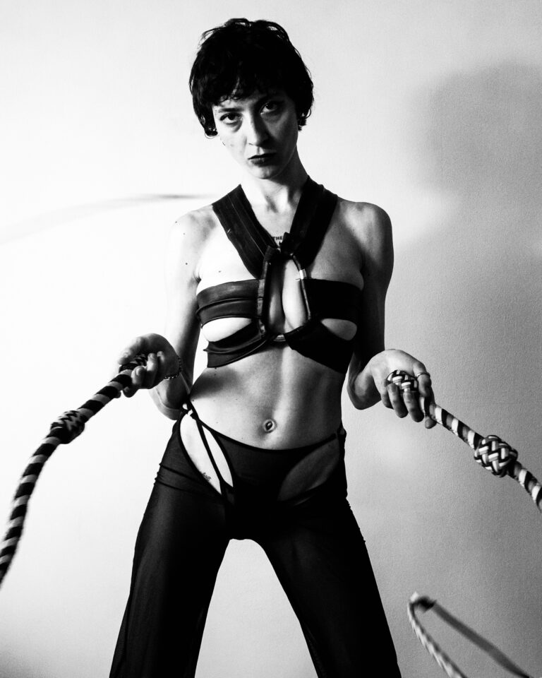 GoddessSpectacle 01 Publi 768x960