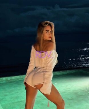 IMG 1900 312x380
